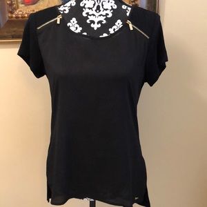 🌟Calvin Klein Zippered Shoulder Detail, Mixed fabric Soft Elegant top